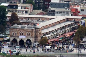 معماری بازار ادویه استانبول؛ تلفیقی از هنر و تاریخ