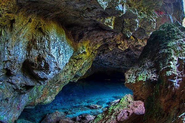 نمایی -از-غار-زئوس-کوش-آداسی