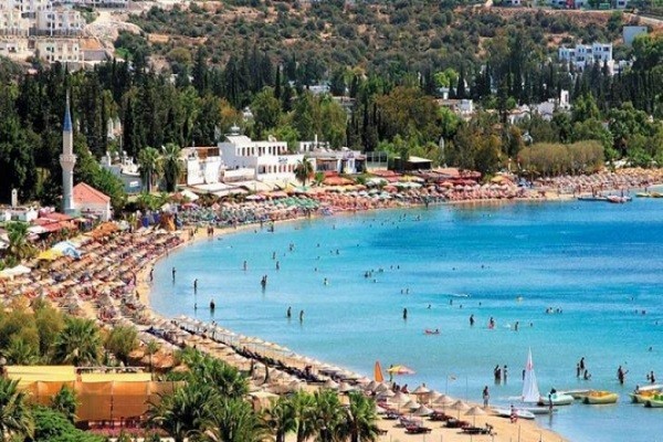ساحل بیتز بدروم؛ یکی از محبوب‌ترین برترین سواحل بدروم برای خانواده‌ها