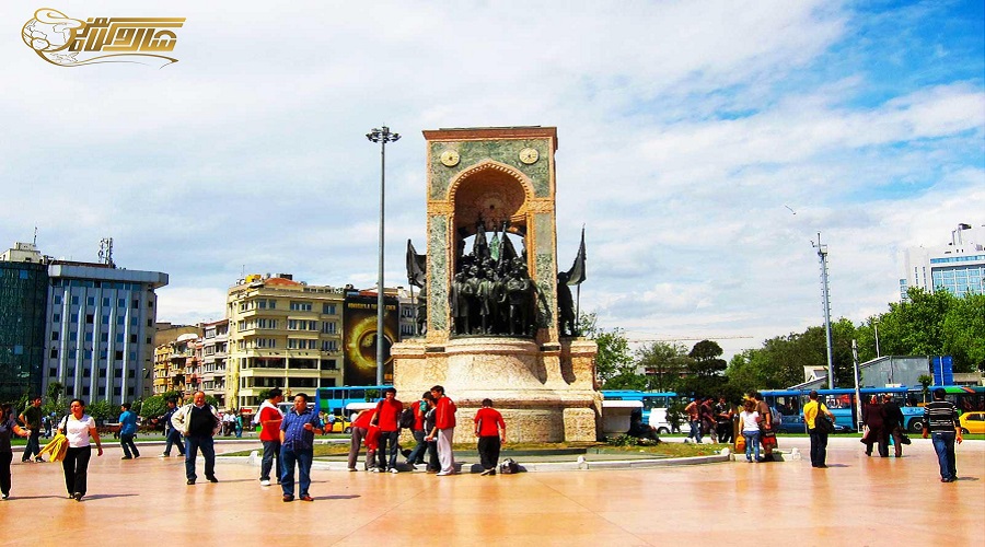 میدان تکسیم در تور استانبول