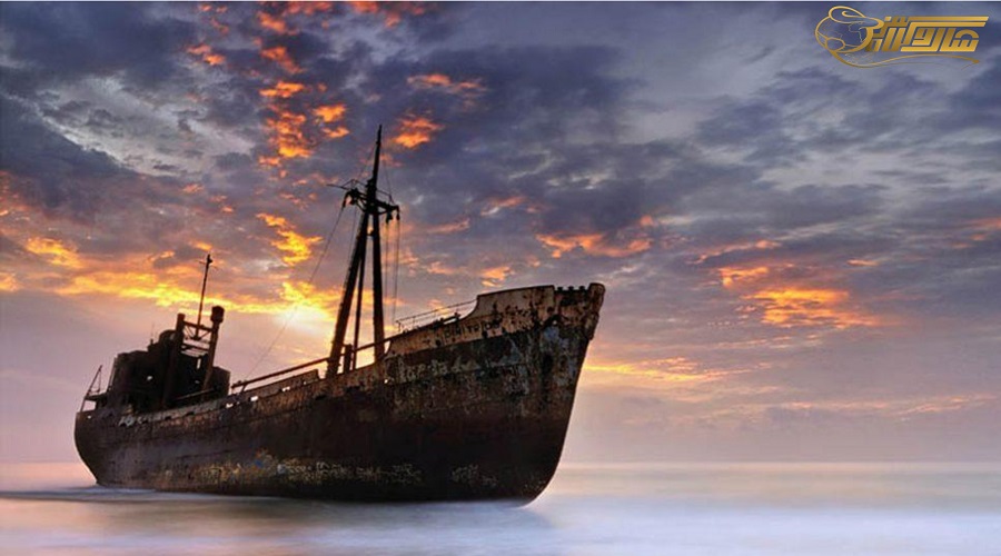 کشتی یونانی در تور کیش