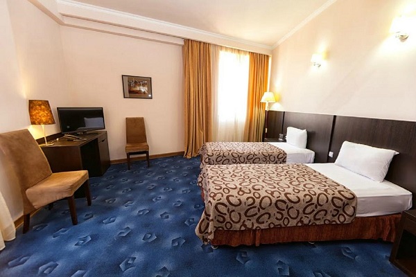 اتاق های هتل رجینه ایروان