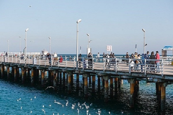 نمایی از اسکله تفریحی کیش