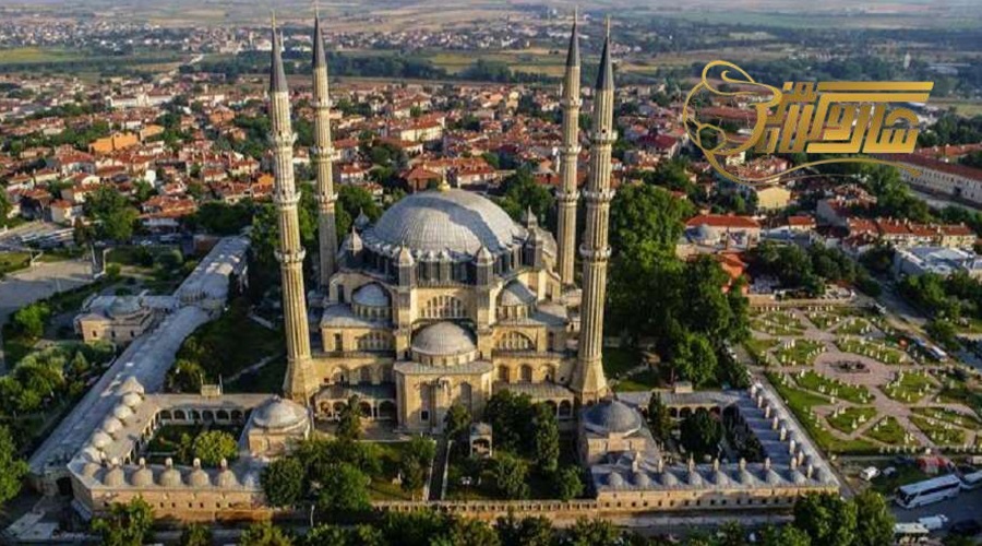 بازدید از مسجد سلیمیه در تور قونیه فروردین ۱۴۰۵ ðð