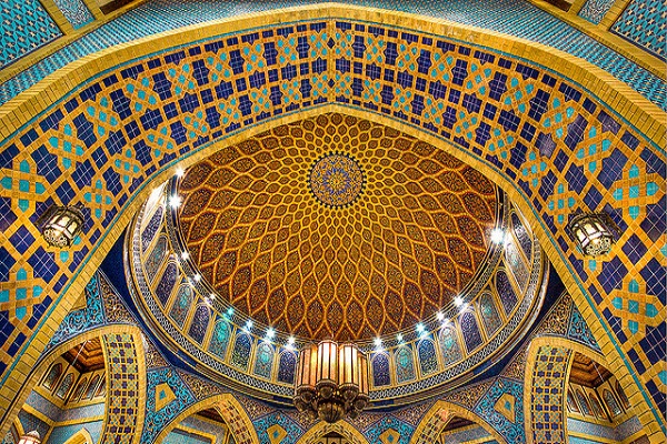 معماری و ویژگیهای مسجد ایرانیان دبی؛ شاهکاری که چشمهارو خیره میکنه ✨💙
