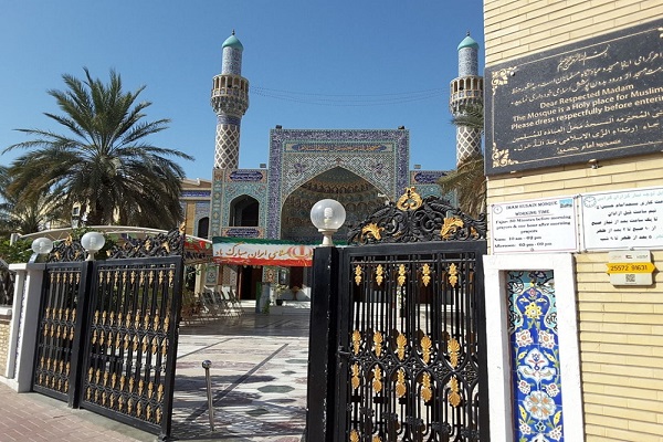 ورودی مسجد ایرانیان دبی