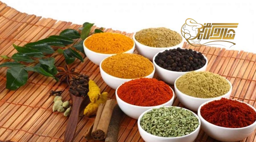 سوغاتی خریدن در تور کیش شهریور 1404