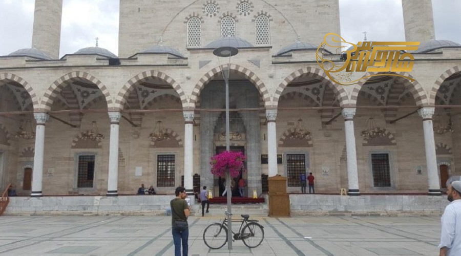 بازدید از مسجد سلیمیه در تور قونیه تابستان 1404