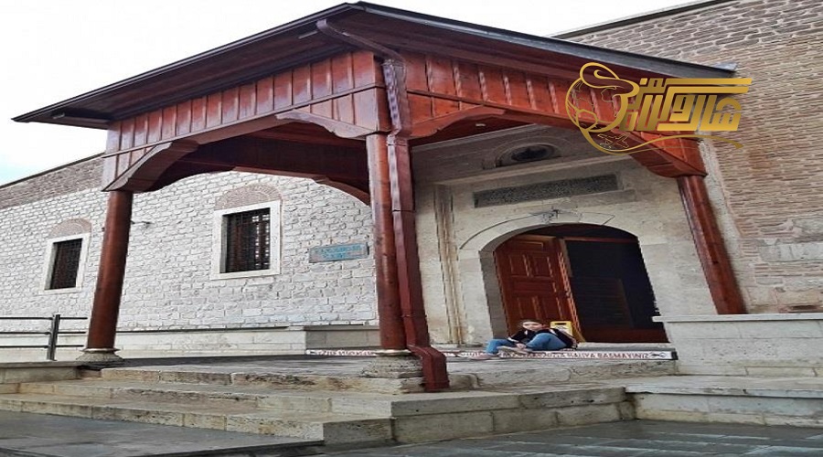 رفتن به تپه و مسجد علاءالدین در تور قونیه شهریور 1404