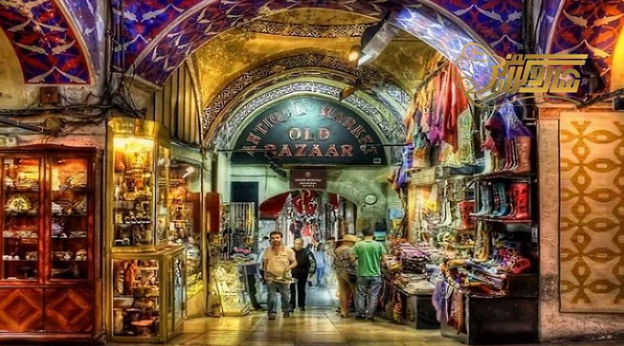 بازدید از بازار بزرگ در تور استانبول شهریور 1403