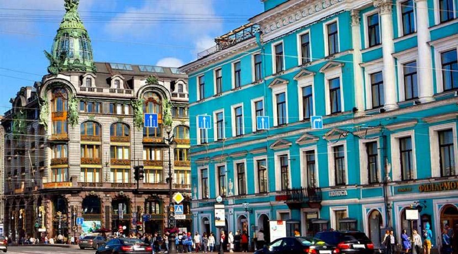بازدید از خیابان نوسکی سنت پترزبورگ در تور روسیه آذر 1402