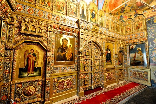 معماری باشکوه کلیسای سنت باسیل مسکو؛ شاهکاری که چشمها را جادو میکند