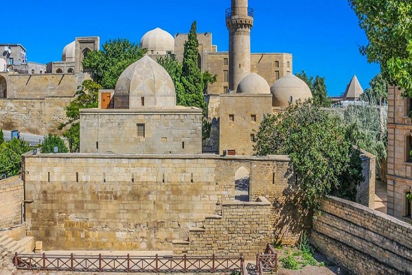 کاخ شیروان شاه