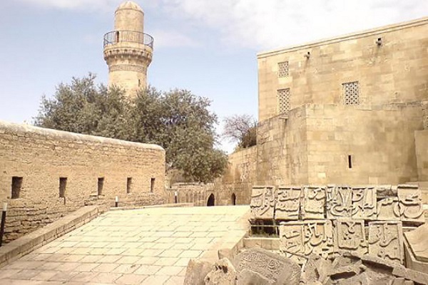 کاخ شیروان