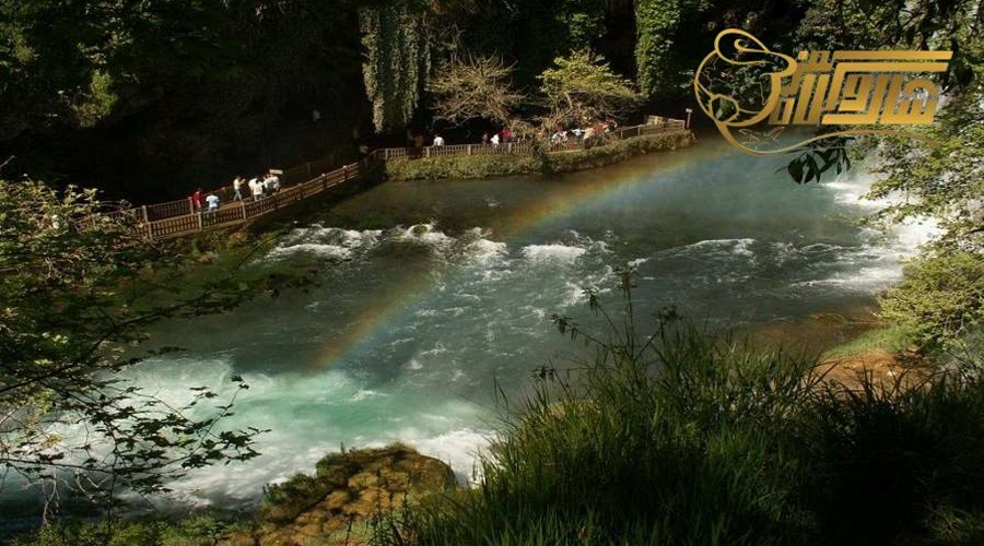 بازدید از مجموعه آبشارهای دودن در تور آنتالیا فروردین 1403