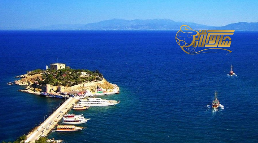 بازدید از جزیره کبوتر در تور کوش آداسی نوروز ۱۴۰۵ – قلب پرندگان و طبیعت رویایی ð️ð️