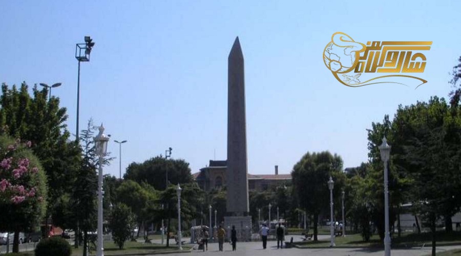 بازدید از میدان میدان هیپودروم در تور استانبول تیر 1405