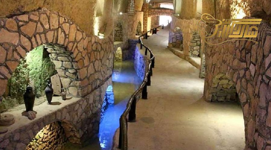 رفتن به شهر زیرزمینی کاریز در تور کیش خرداد 1405
