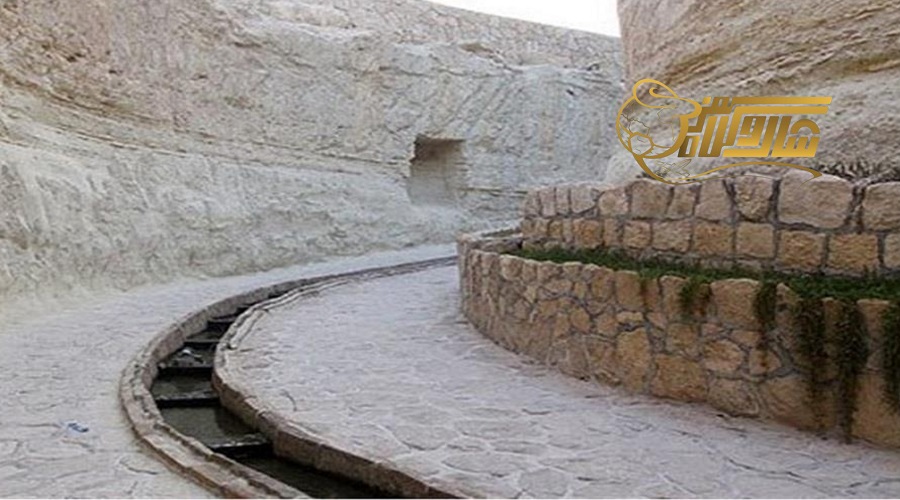 رفتن به شهر زیرزمینی کاریز در تور کیش آبان 1404