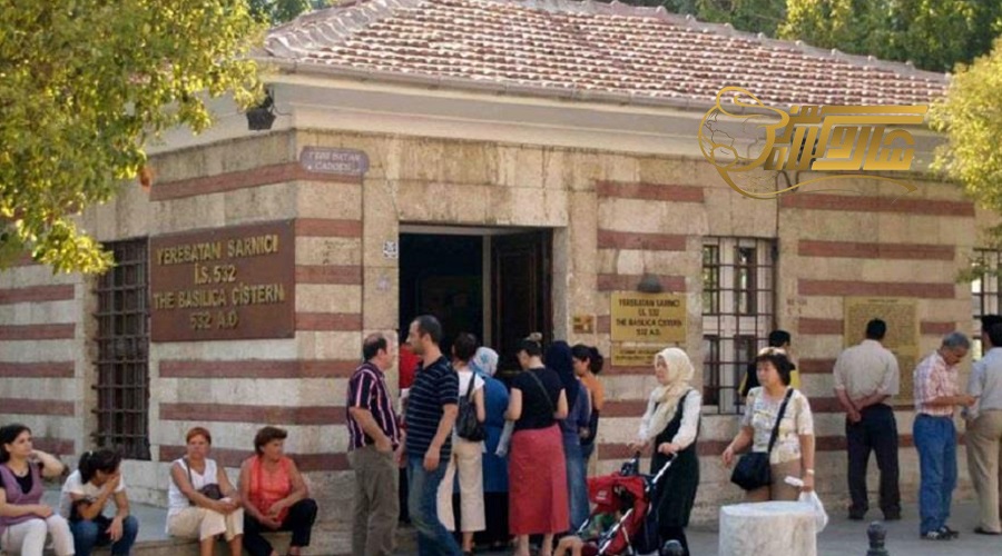 بازدید از آب‌انبار شگفت‌انگیز باسیلیکا در تور استانبول دی ماه ð§ð️