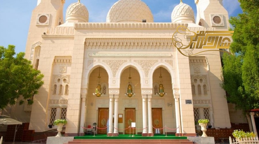 بازدید از مسجد جمیرا در تور دبی زمستان 1404
