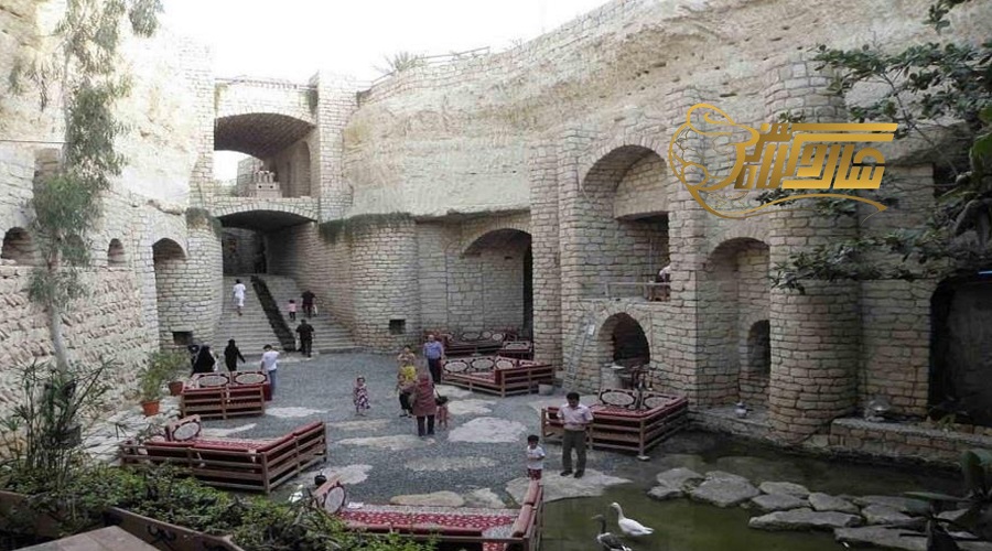 رفتن به شهر زیرزمینی کاریز در تور کیش زمستان 1404