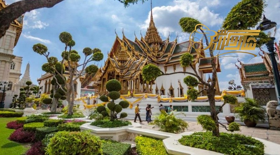 بازدید از مجموعه کاخ پادشاهی در تور بانکوک پاییز 1403