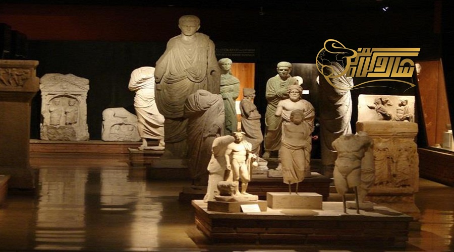 بازدید از موزه باستان شناسی در تور استانبول زمستان 1402