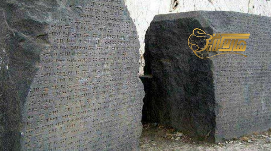 بازدید از کتیبه خشایارشا در تور وان دی 1403