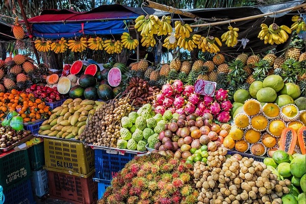 بازار مواد غذایی اور تور کور