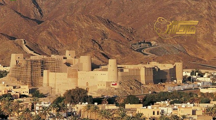 بازدید از شهر سحر و جادوی بهلا در تور عمان بهار 1405