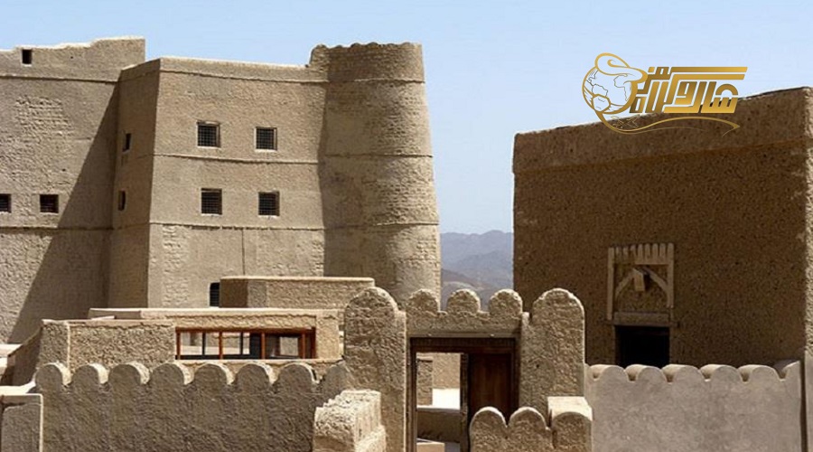 بازدید از شهر سحر و جادوی بهلا در تور عمان تیر 1405