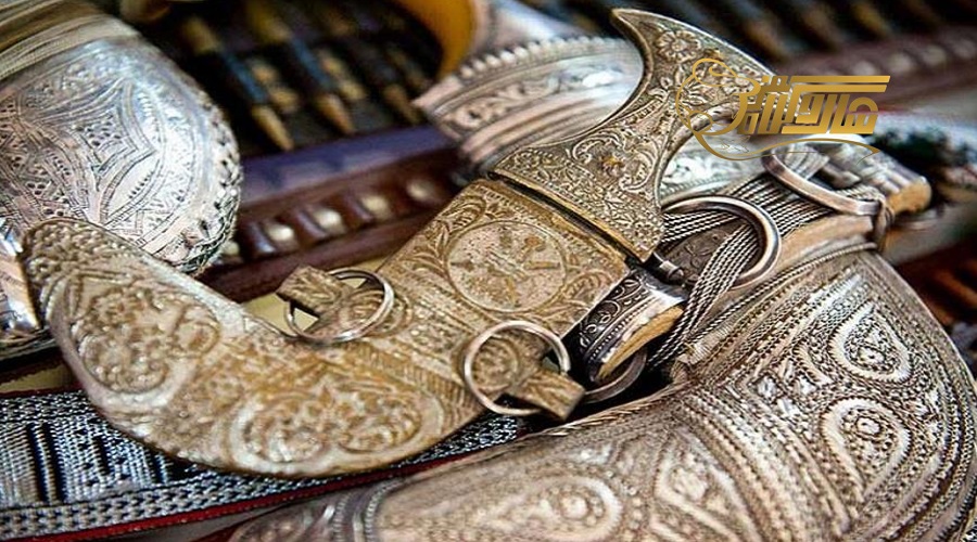 در تور عمان اردیبهشت 1405 سوغاتی چی بخریم؟